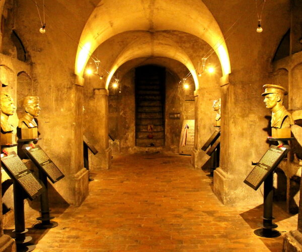 Visita Guiada al Bunker Comunista